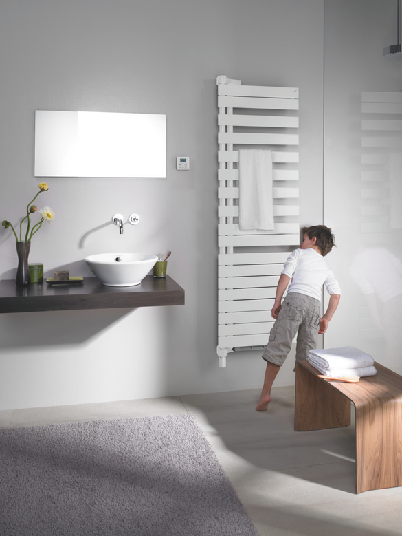 Rendering Zehnder Roda Twist Spa Air Asym Decorative radiator Front view